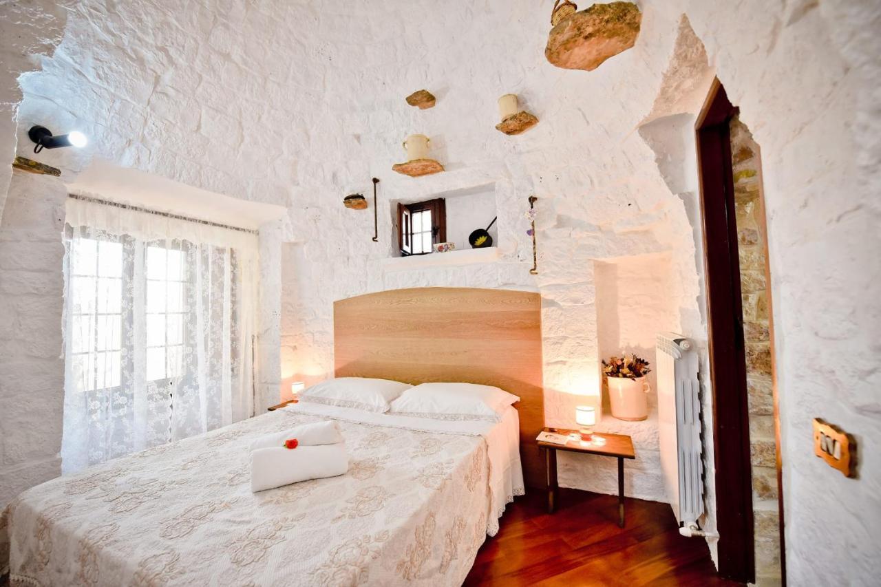 I Cinque Trulli With Swimming Pool Villa Martina Franca Eksteriør bilde