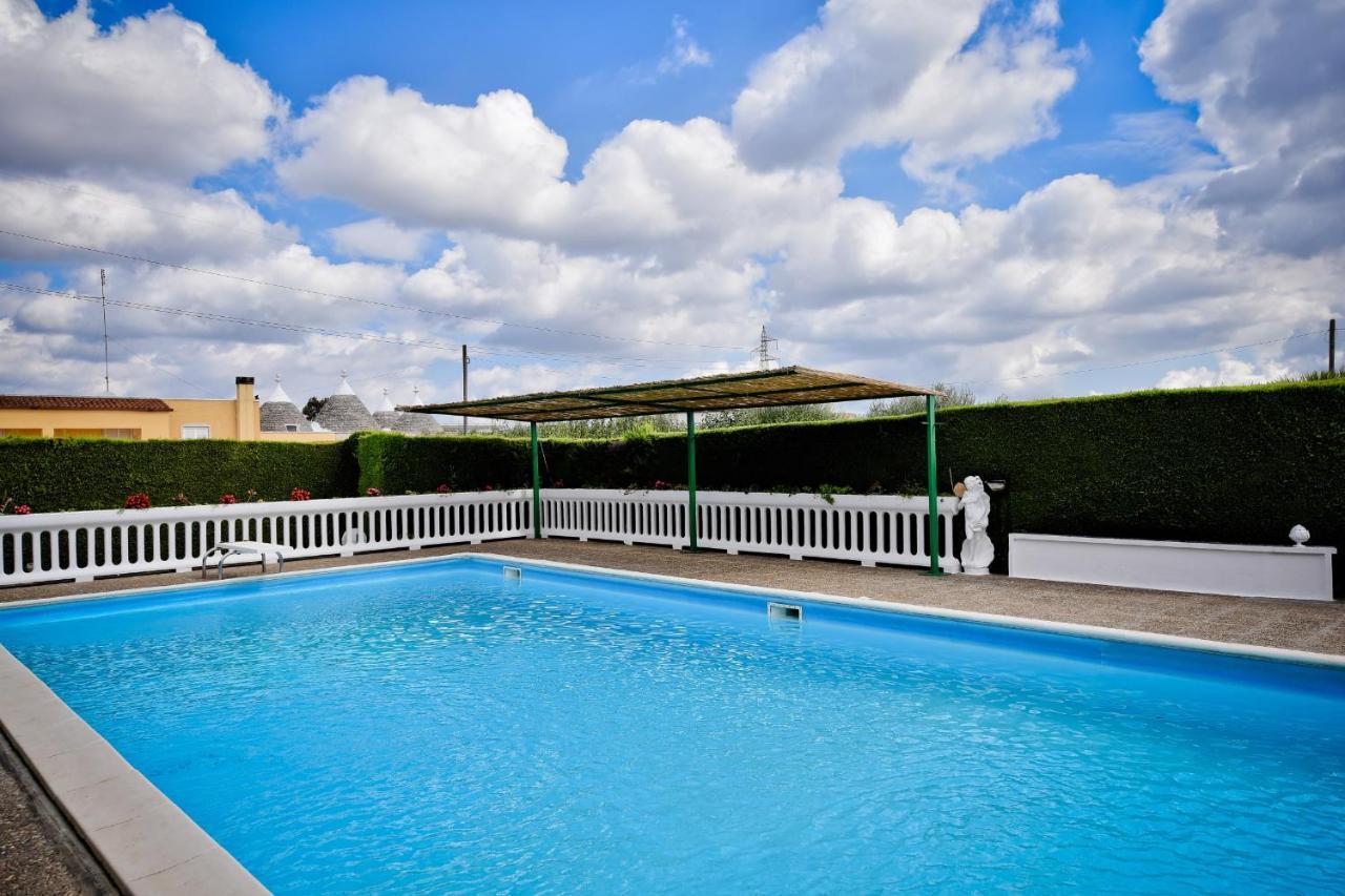 I Cinque Trulli With Swimming Pool Villa Martina Franca Eksteriør bilde