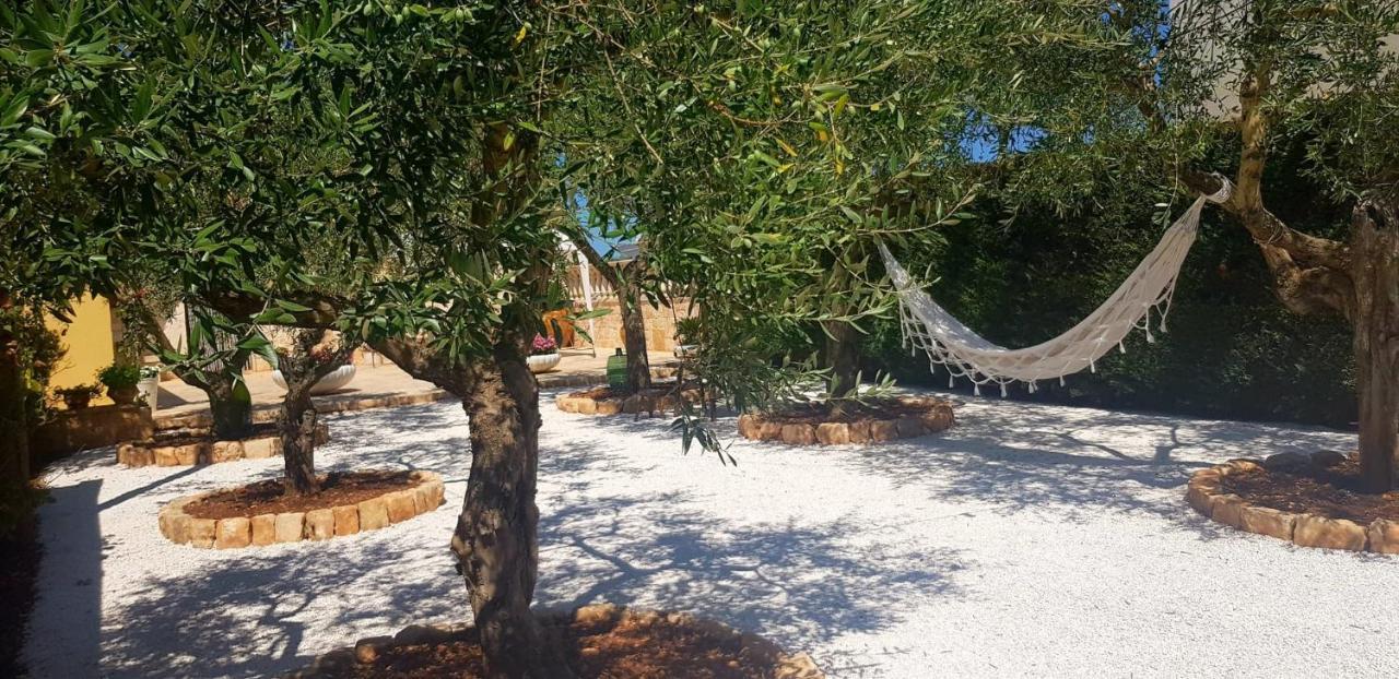 I Cinque Trulli With Swimming Pool Villa Martina Franca Eksteriør bilde