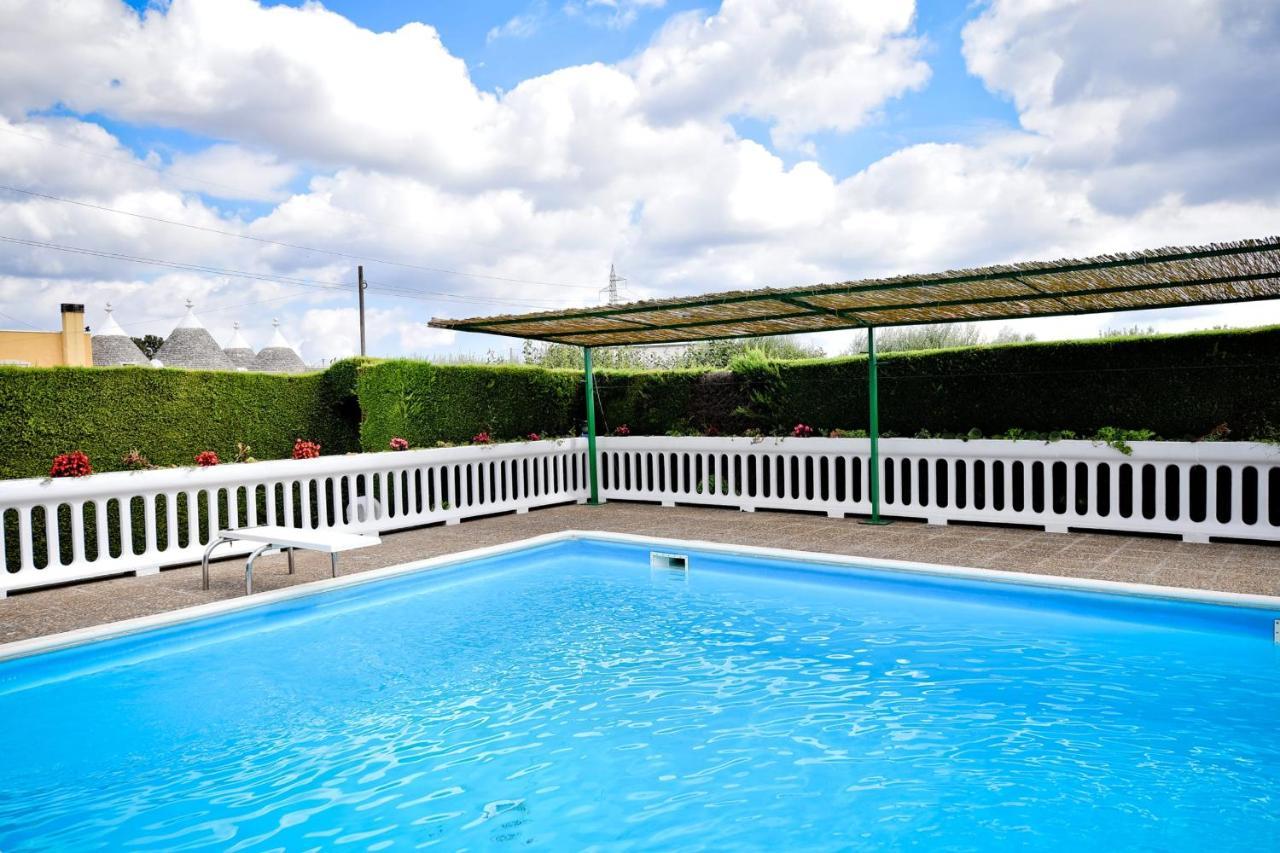 I Cinque Trulli With Swimming Pool Villa Martina Franca Eksteriør bilde