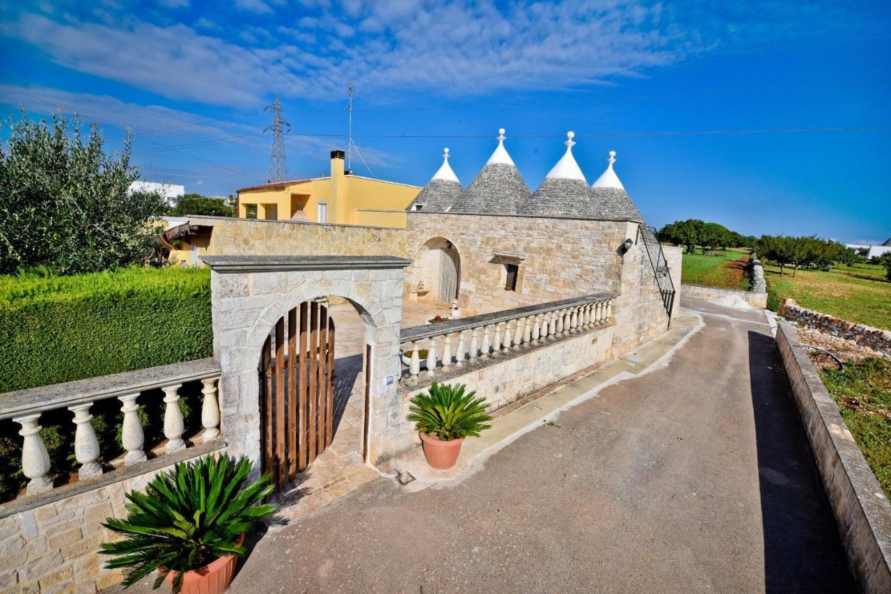 I Cinque Trulli With Swimming Pool Villa Martina Franca Eksteriør bilde